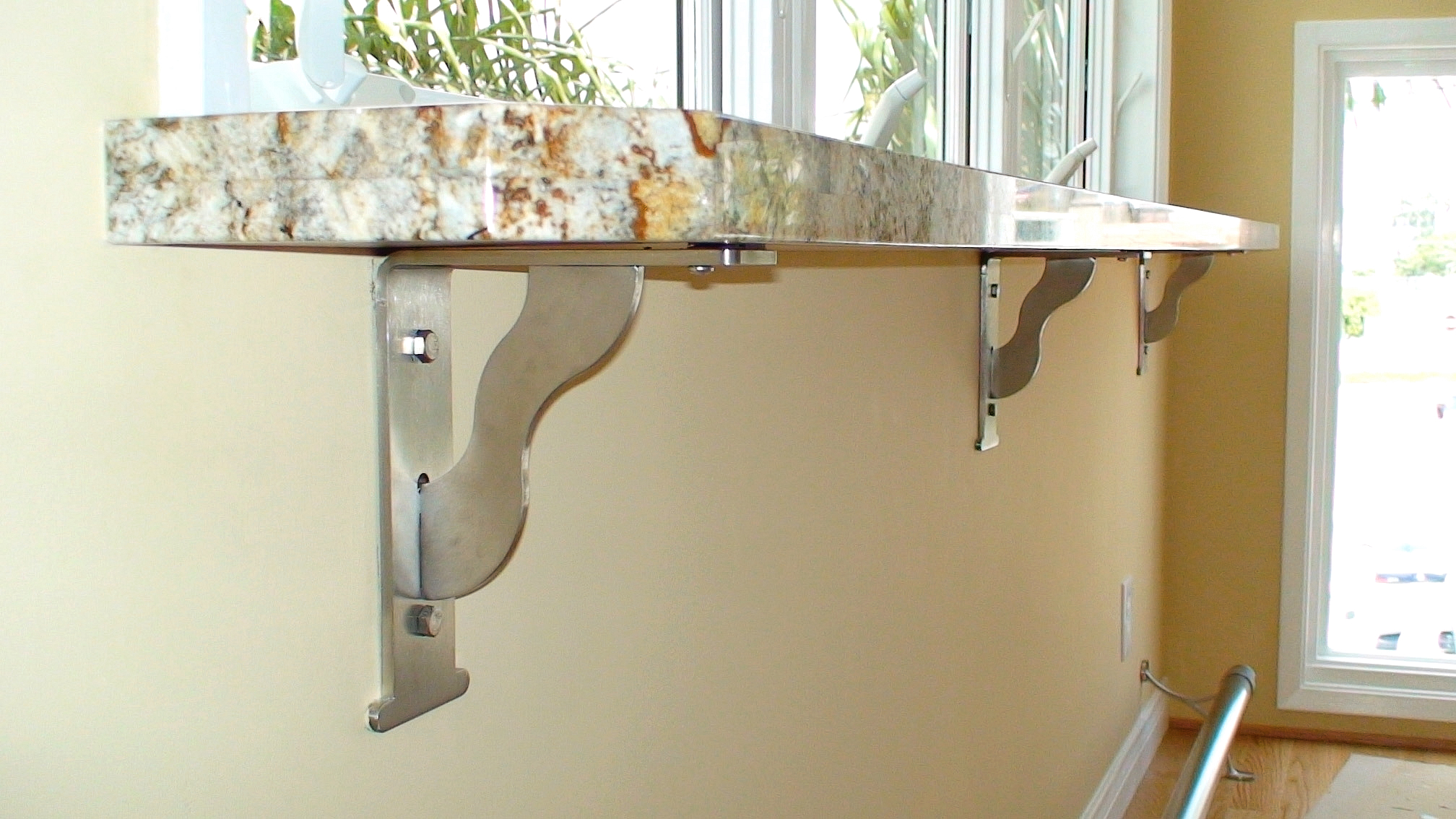 kitchen bar counter supports